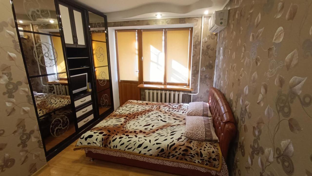 аренда квартиры посуточно Apartment *